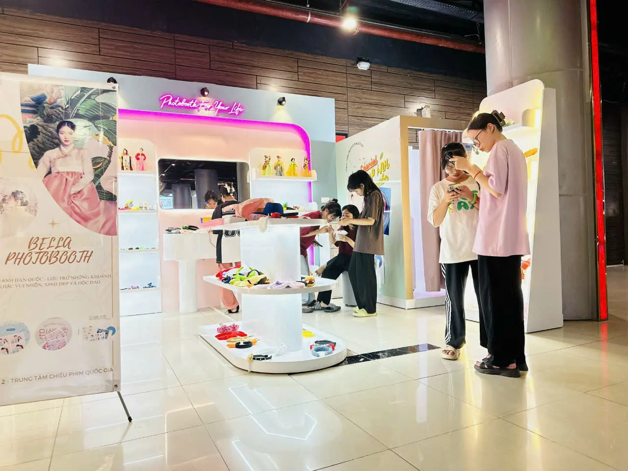 Khai Phá Kinh Doanh Cùng Bella Photo